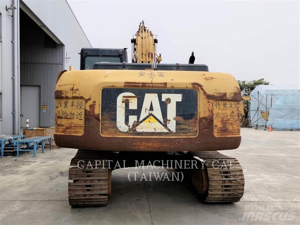 CAT 320D Telakaivukoneet