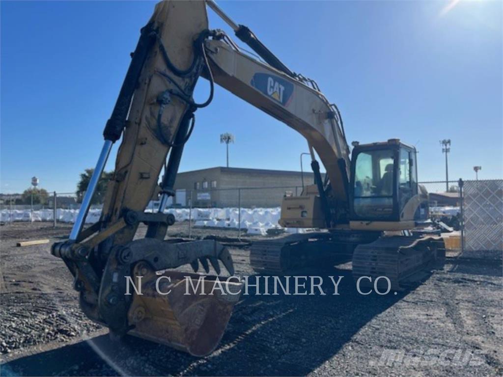 CAT 320D LRR Telakaivukoneet