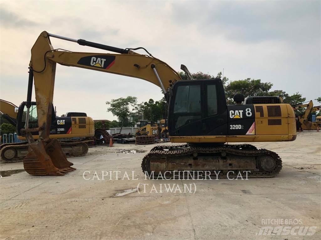 CAT 320D2 Telakaivukoneet