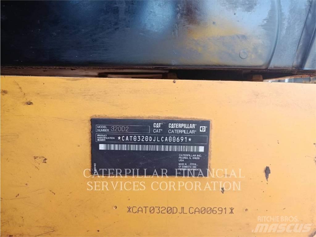 CAT 320D2 Telakaivukoneet