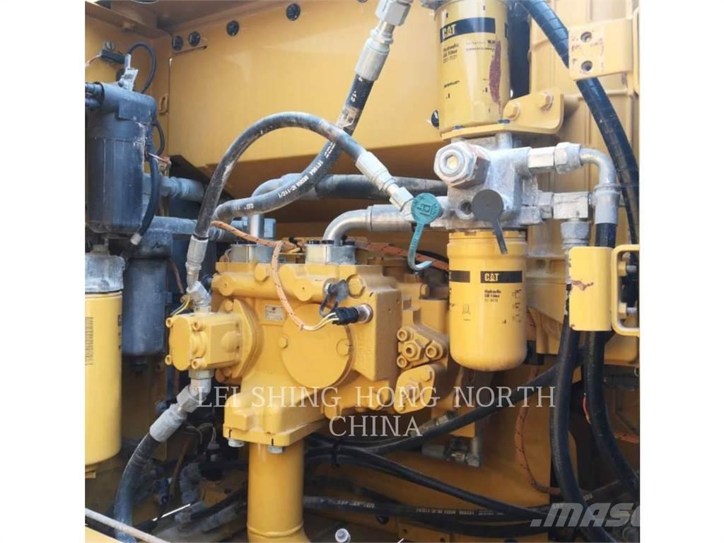 CAT 320D2 Telakaivukoneet