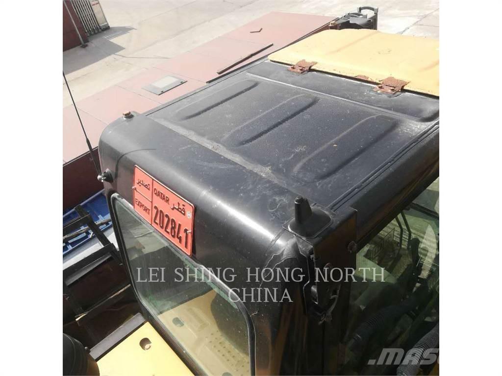 CAT 320D2L Telakaivukoneet