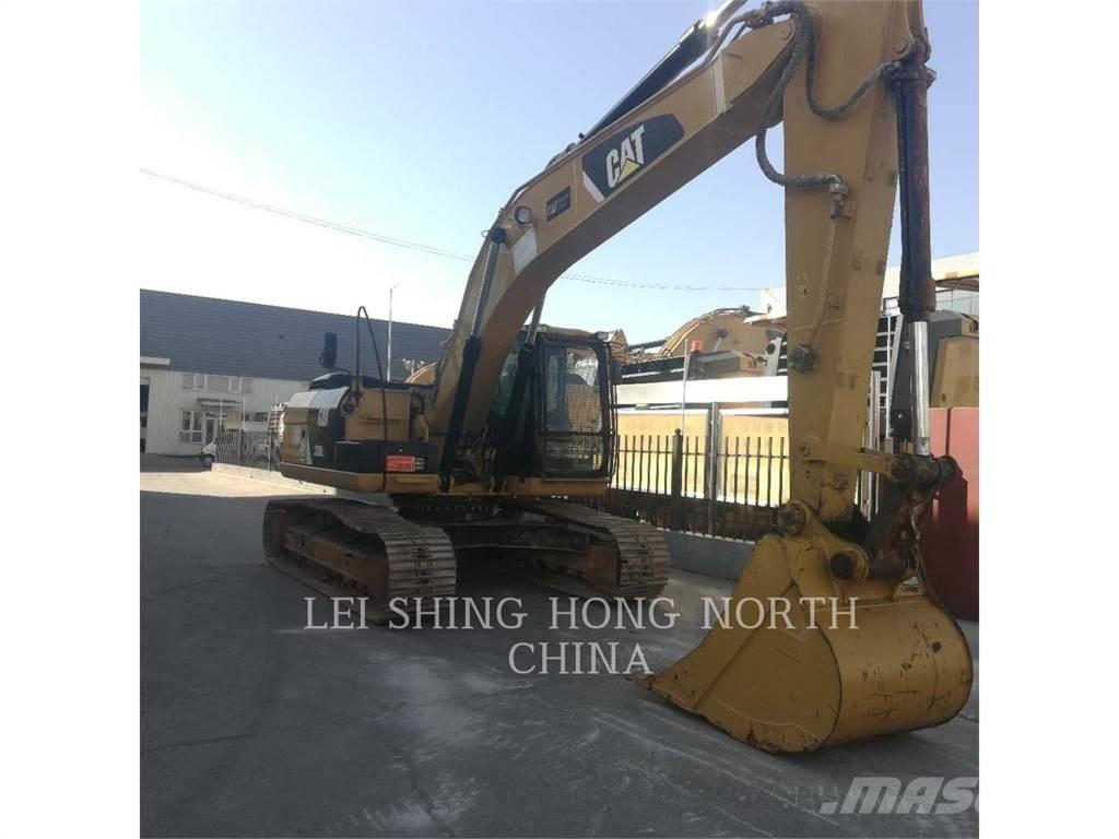 CAT 320D2L Telakaivukoneet