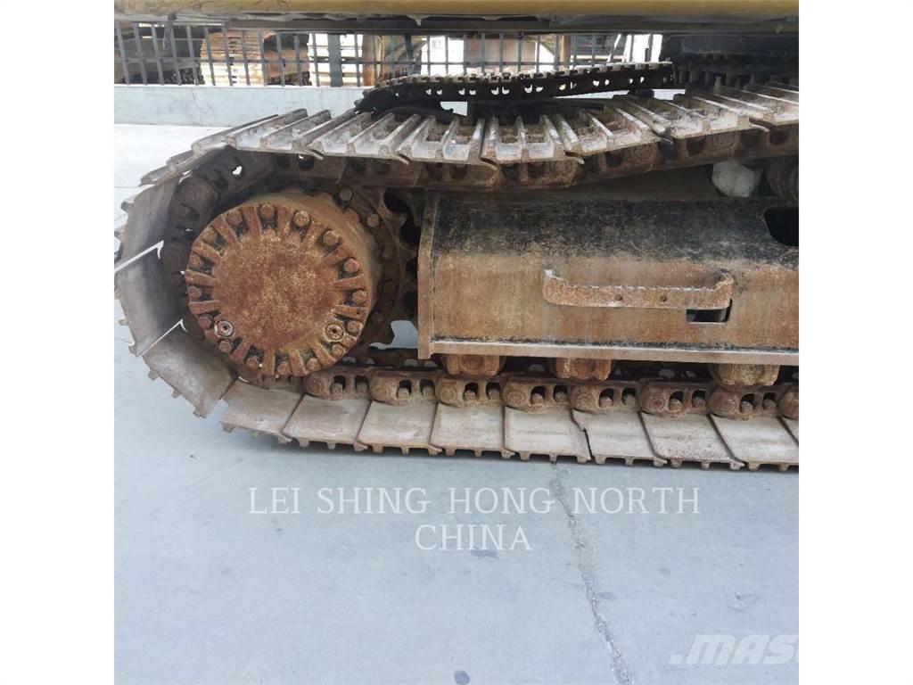 CAT 320D2L Telakaivukoneet