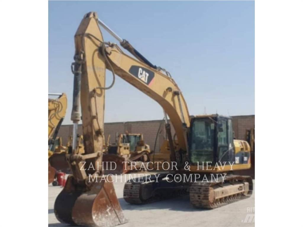 CAT 320DL Telakaivukoneet
