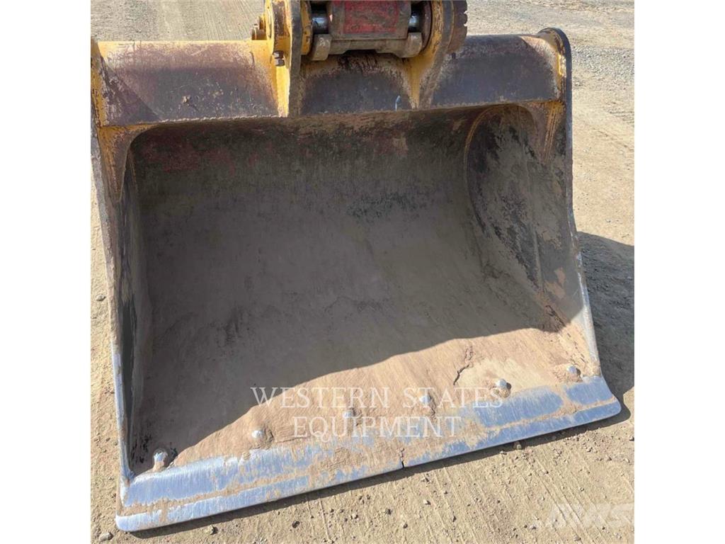 CAT 320E Telakaivukoneet