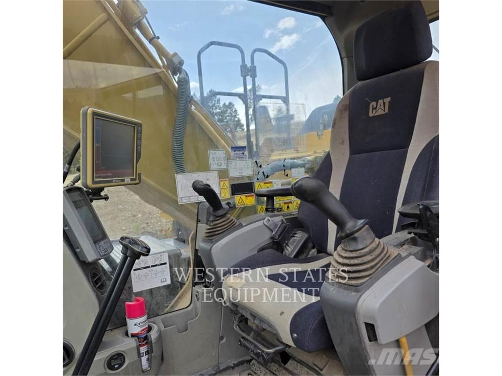 CAT 320E Telakaivukoneet