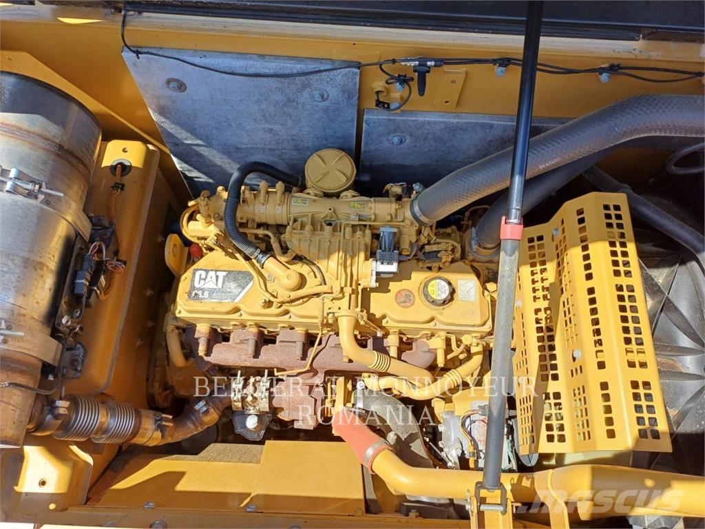 CAT 320EL Telakaivukoneet