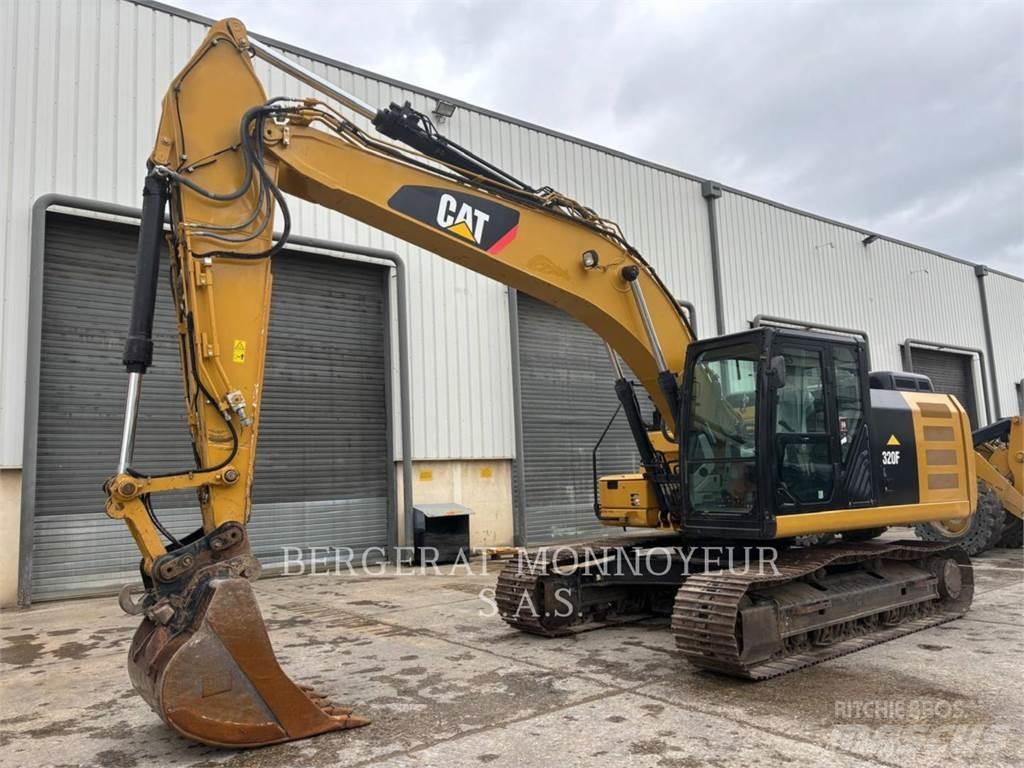 CAT 320F Telakaivukoneet