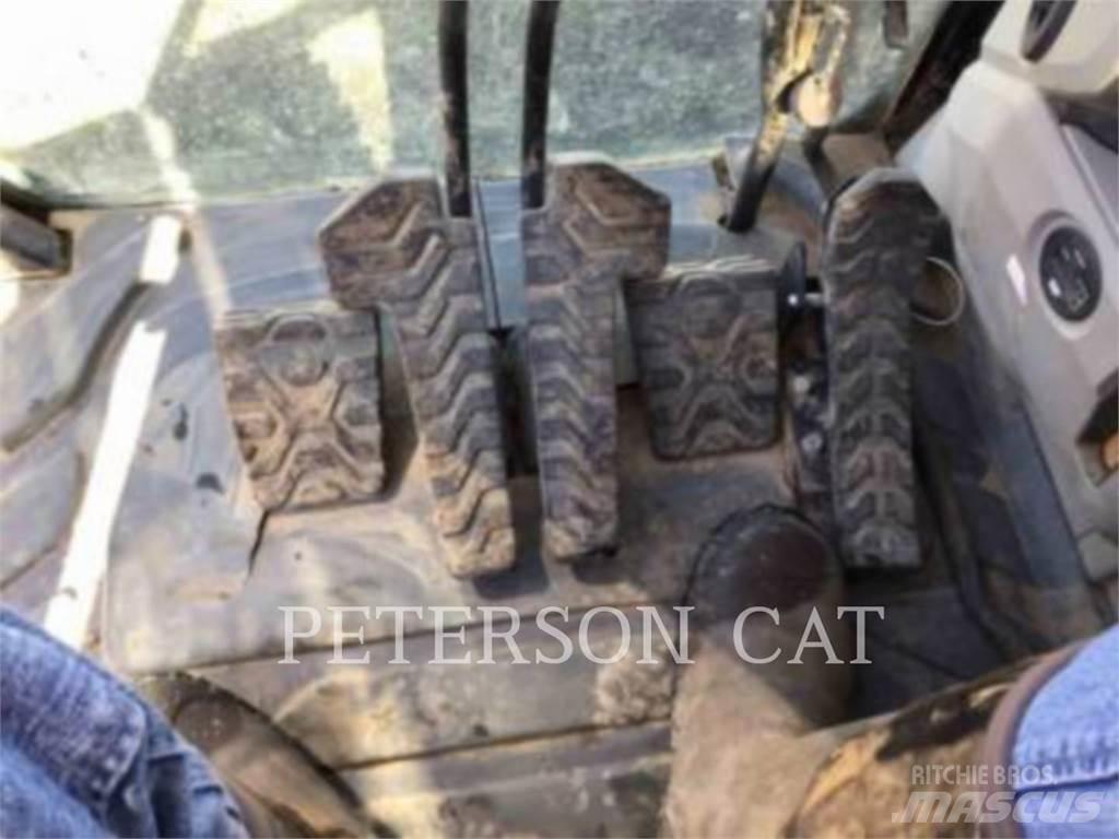 CAT 320F Telakaivukoneet