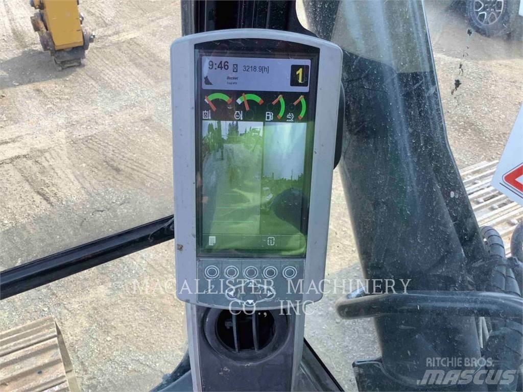 CAT 320FL Telakaivukoneet
