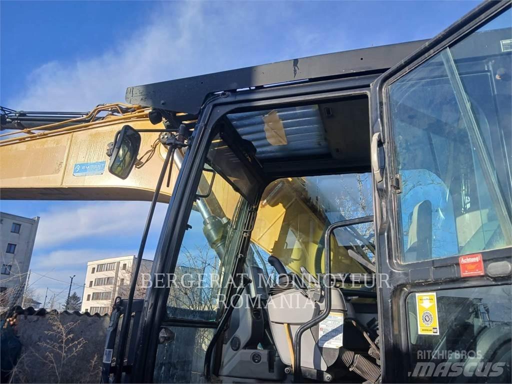 CAT 320FL Telakaivukoneet