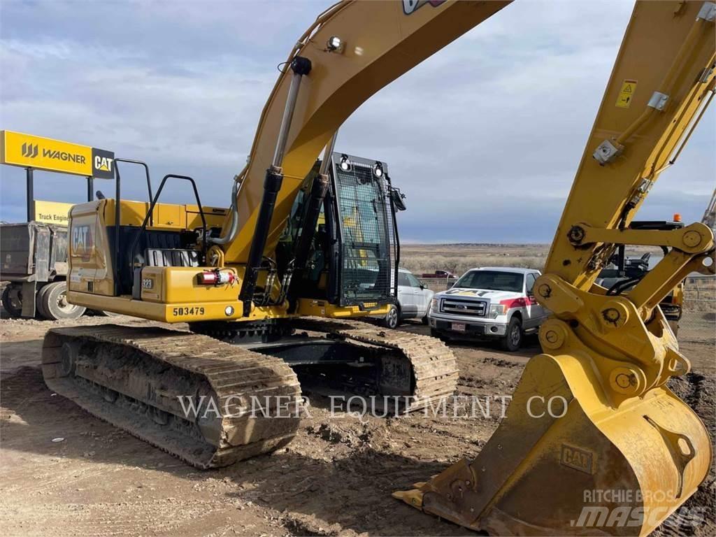 CAT 323 Telakaivukoneet