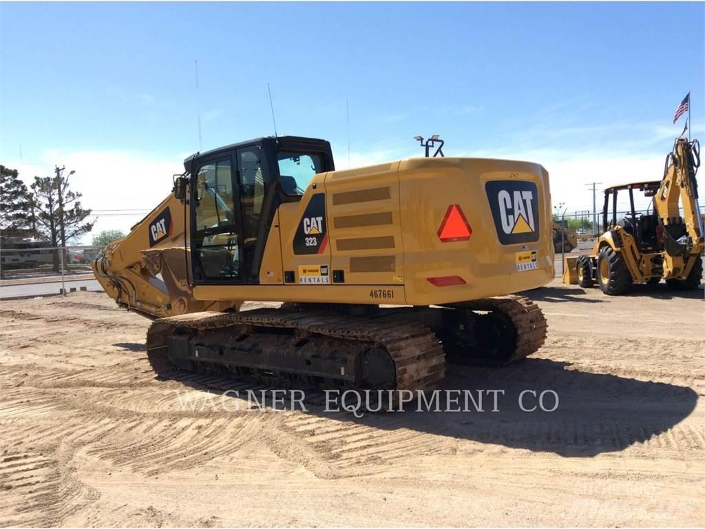 CAT 323 Telakaivukoneet