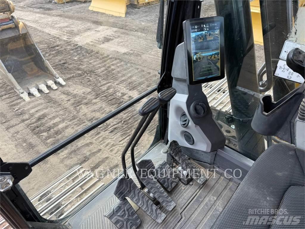 CAT 323 Telakaivukoneet