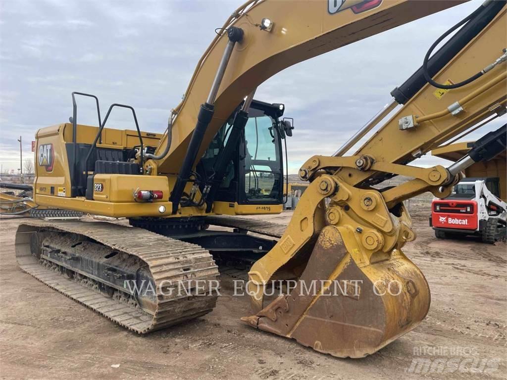 CAT 323 Telakaivukoneet