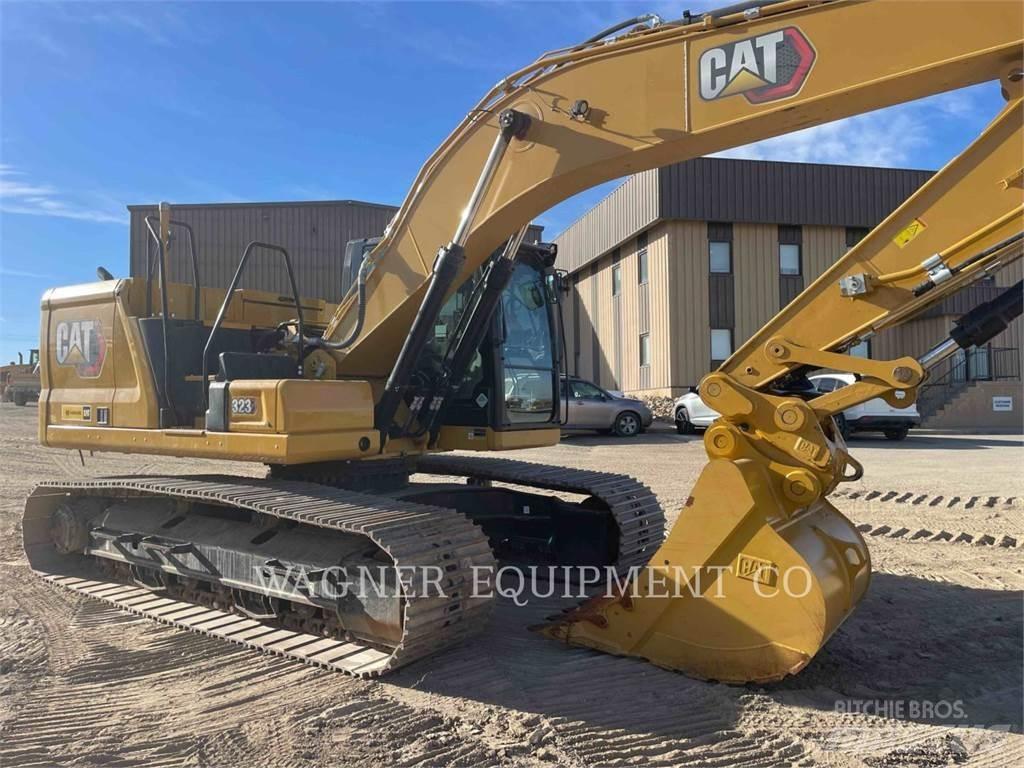 CAT 323 Telakaivukoneet