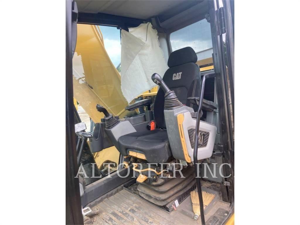 CAT 323-07 Telakaivukoneet