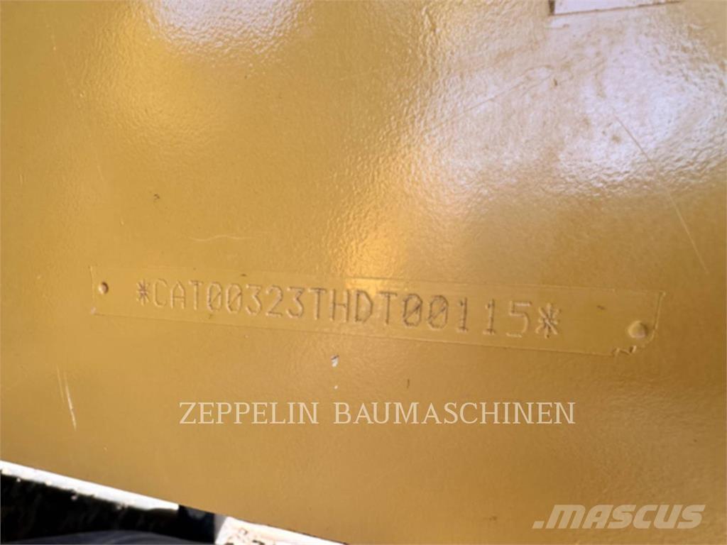 CAT 323-07B Telakaivukoneet