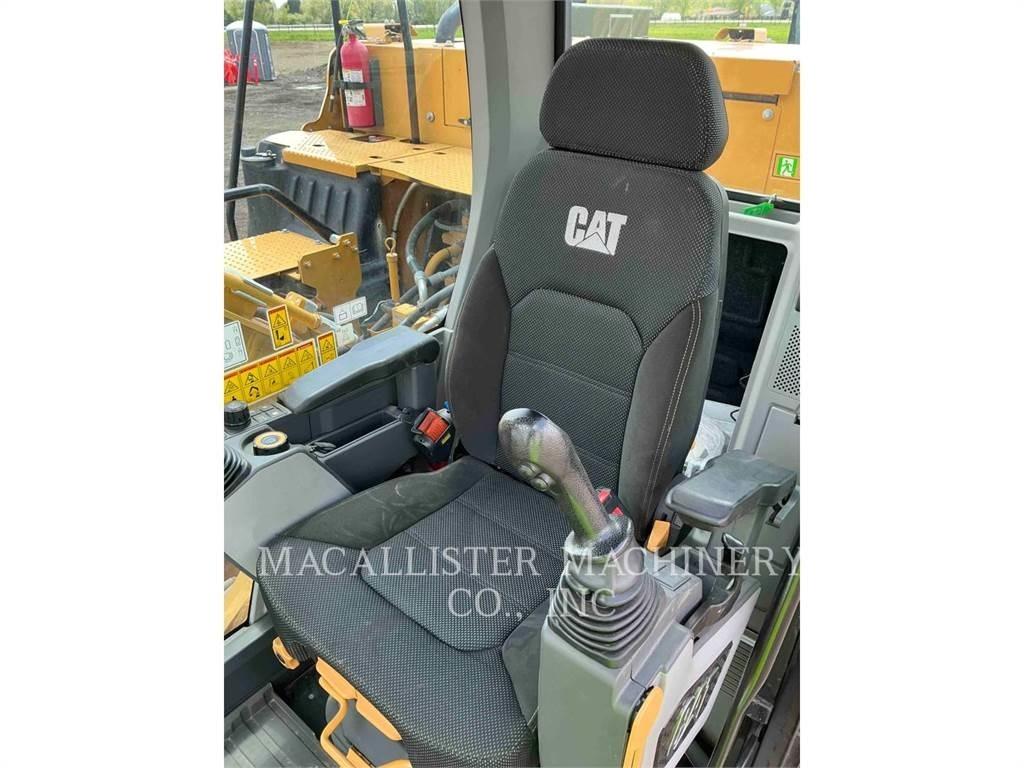 CAT 323 LR Telakaivukoneet