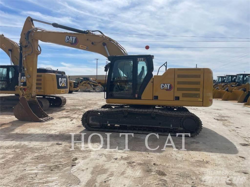 CAT 323 TC Telakaivukoneet