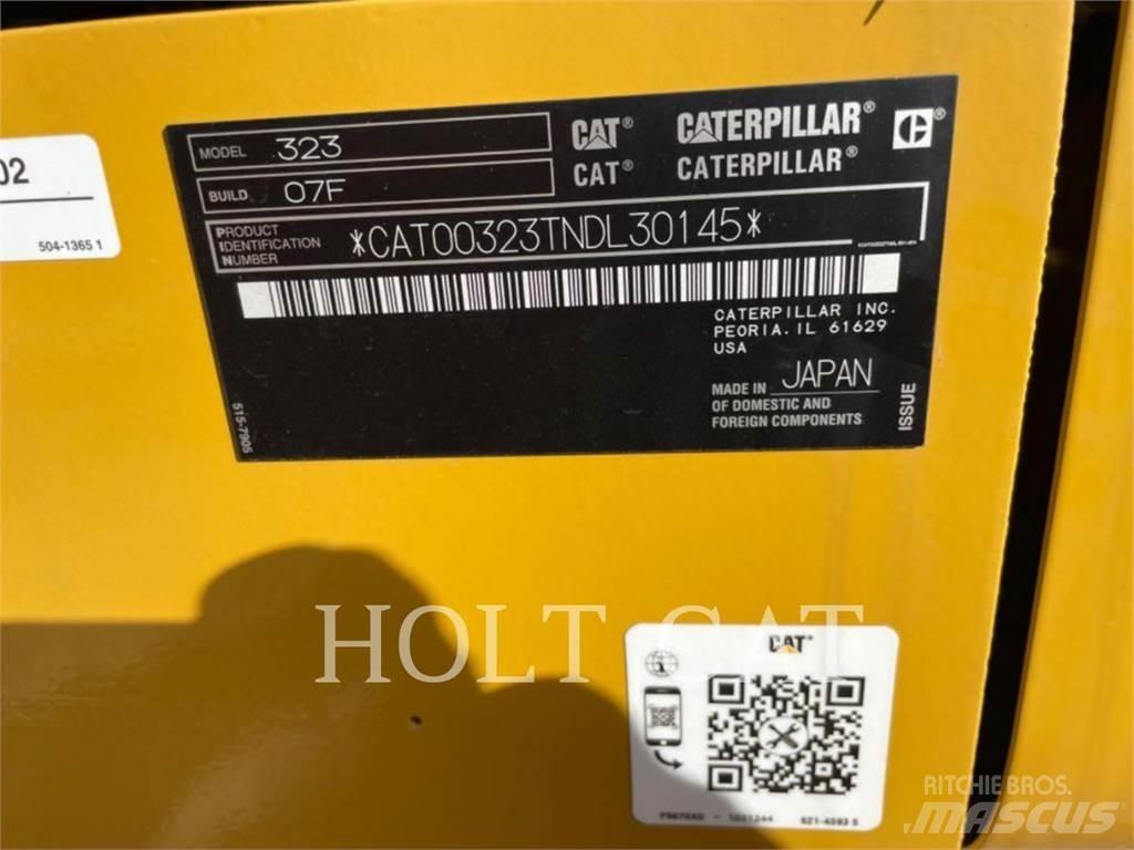 CAT 323 TC Telakaivukoneet