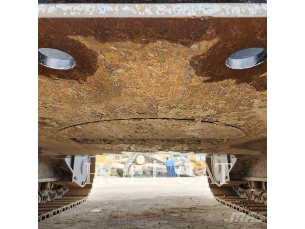 CAT 323 TC Telakaivukoneet
