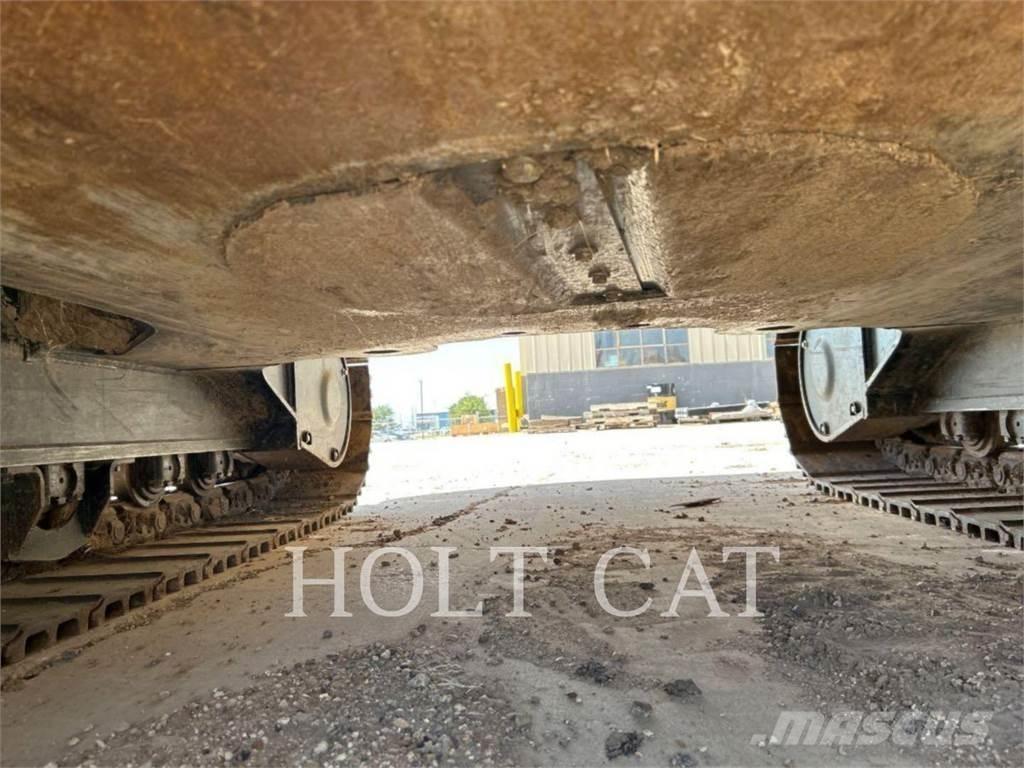CAT 323 TC Telakaivukoneet