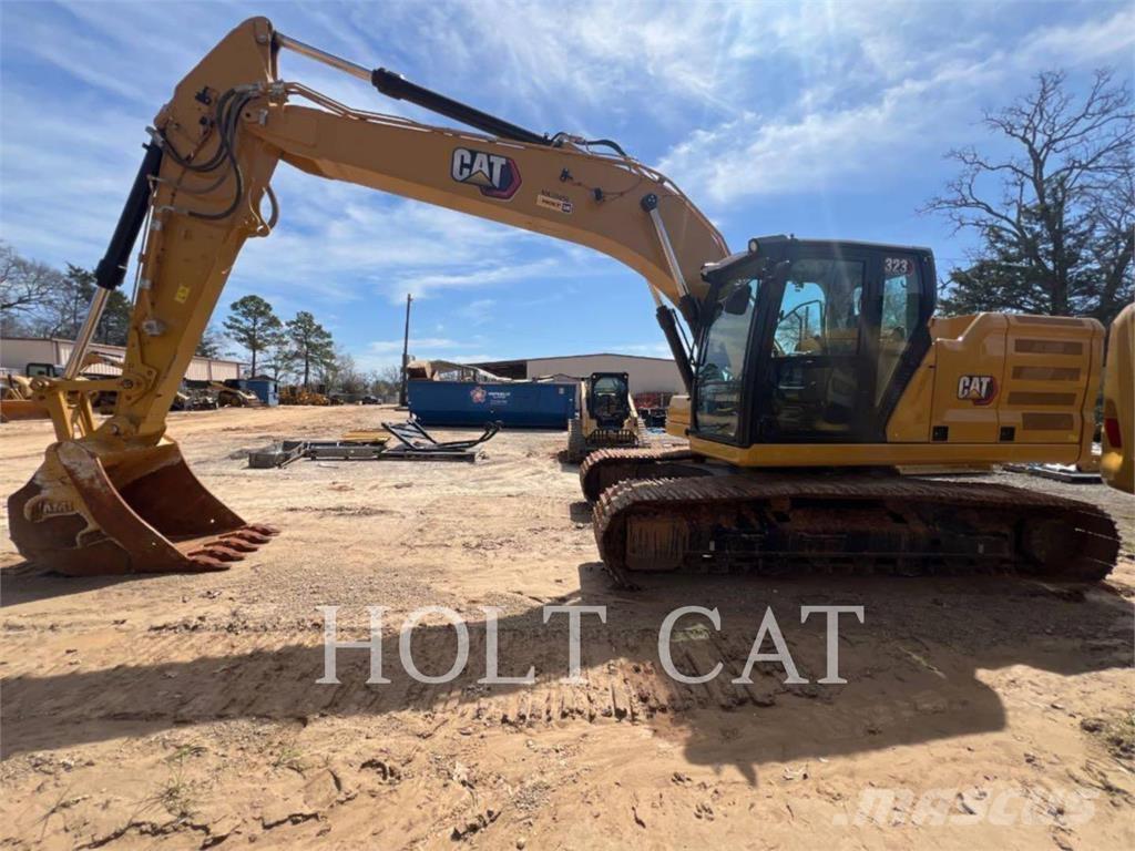 CAT 323 TC Telakaivukoneet
