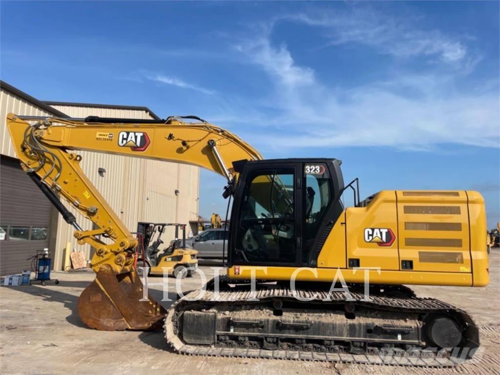 CAT 323 TC Telakaivukoneet