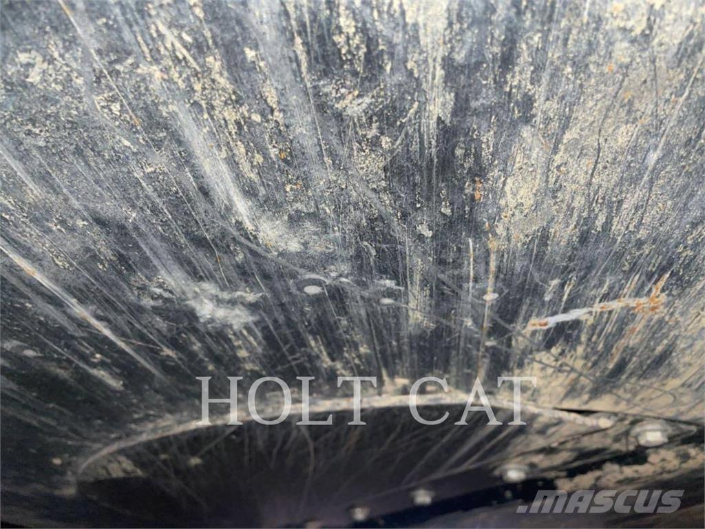 CAT 323 TC Telakaivukoneet
