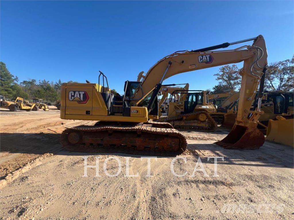 CAT 323 TC Telakaivukoneet