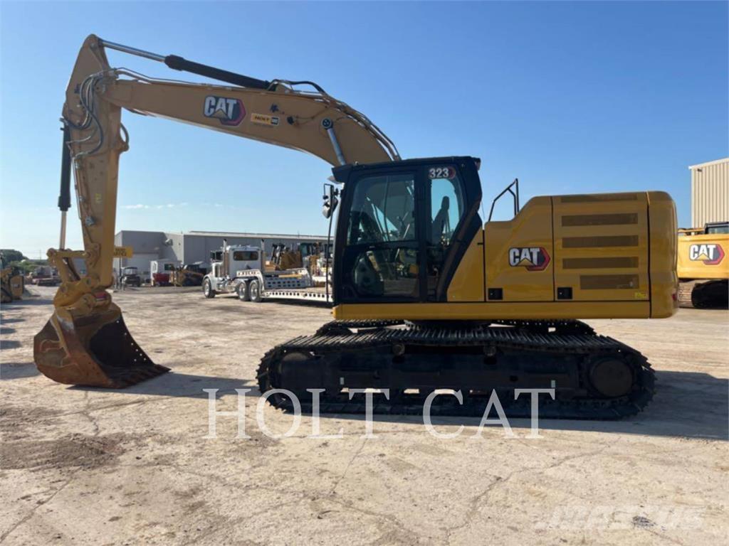 CAT 323 TC Telakaivukoneet