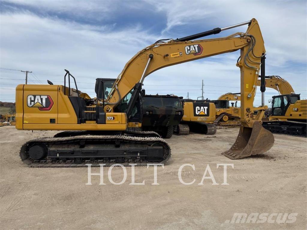 CAT 323 TC Telakaivukoneet