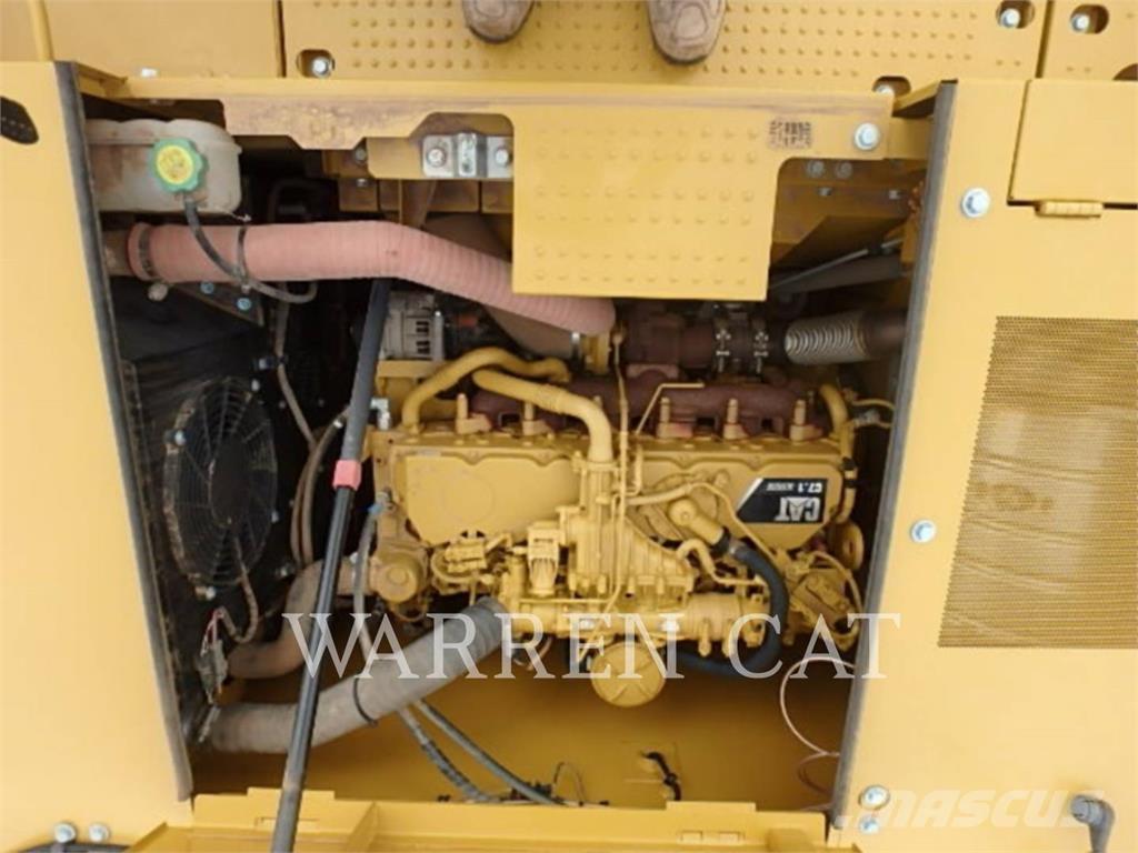 CAT 323 TC ARO Telakaivukoneet