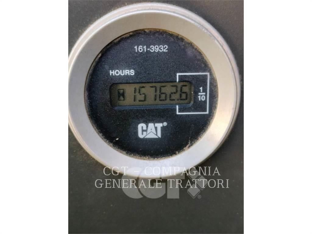 CAT 323D Telakaivukoneet