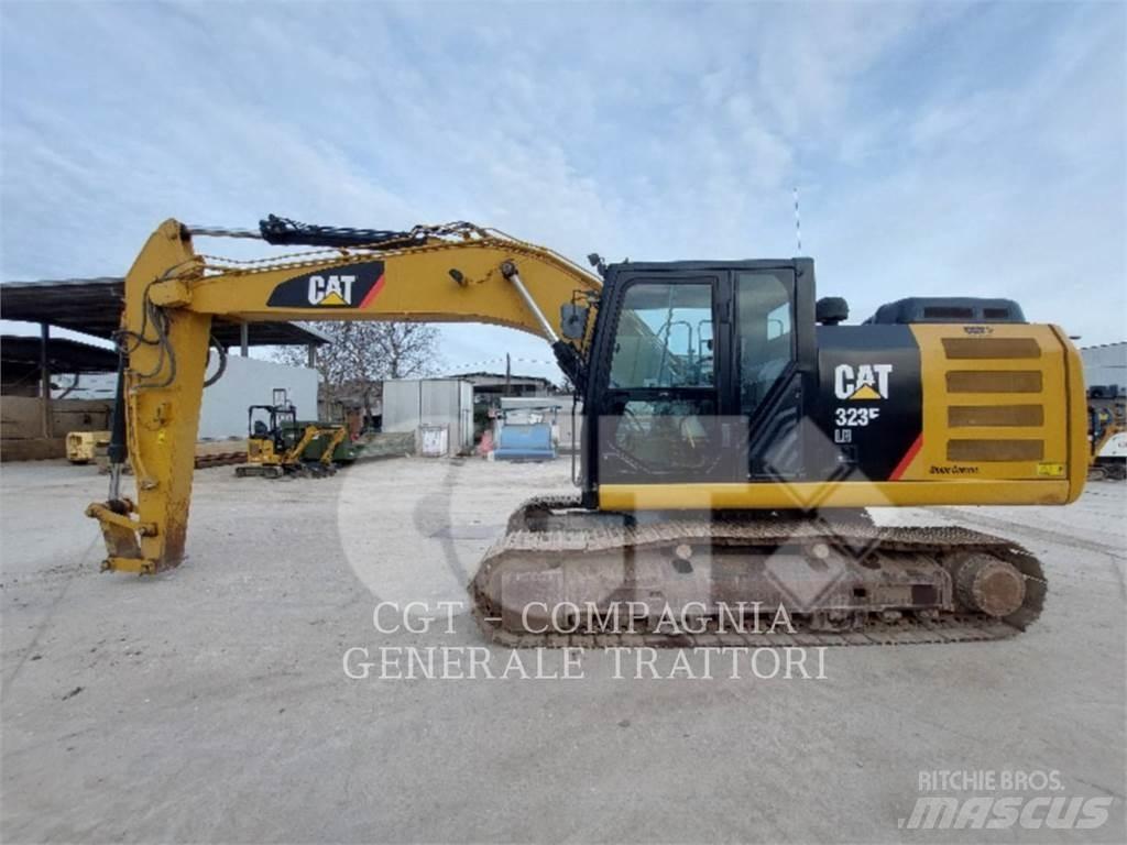 CAT 323E Telakaivukoneet