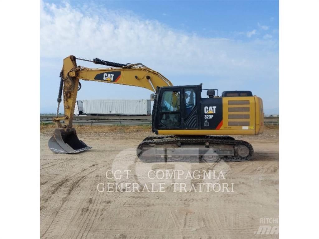 CAT 323F Telakaivukoneet