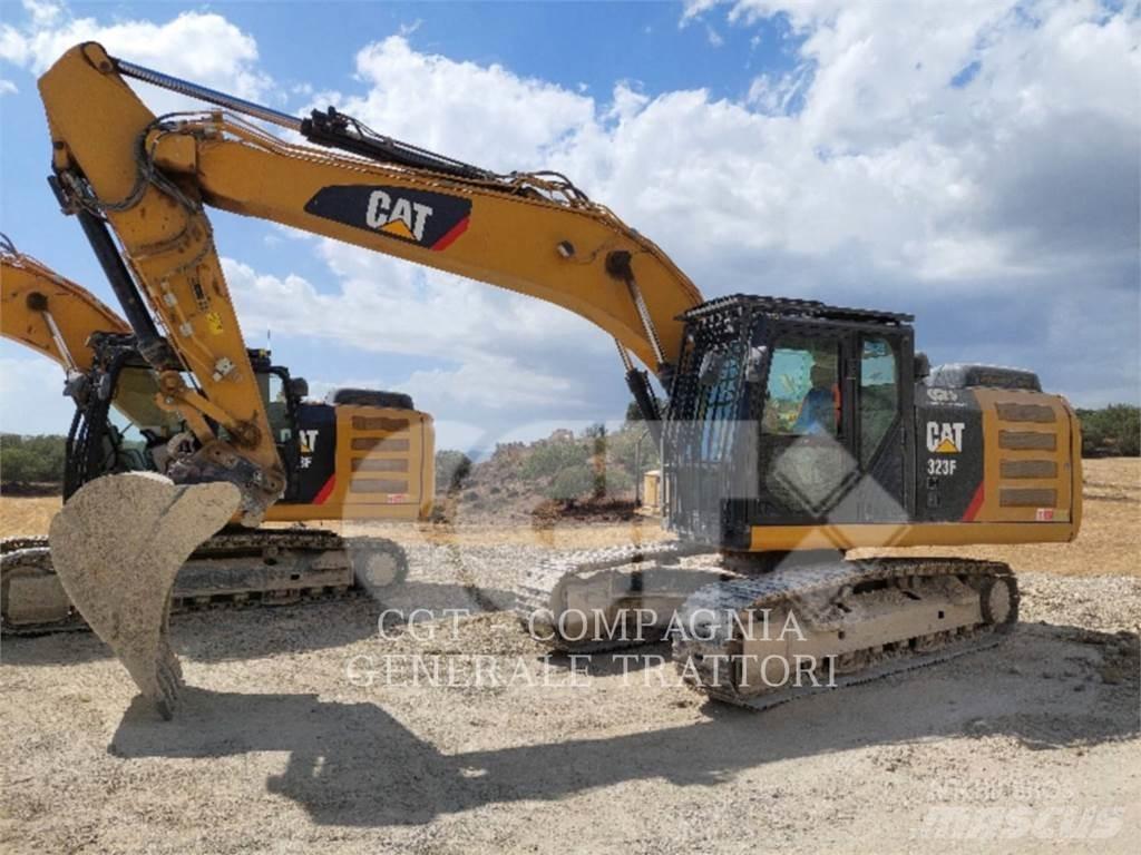 CAT 323F Telakaivukoneet