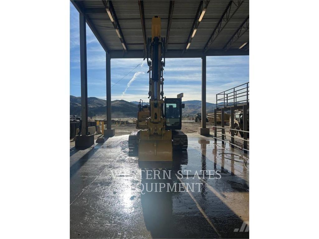 CAT 323F Telakaivukoneet