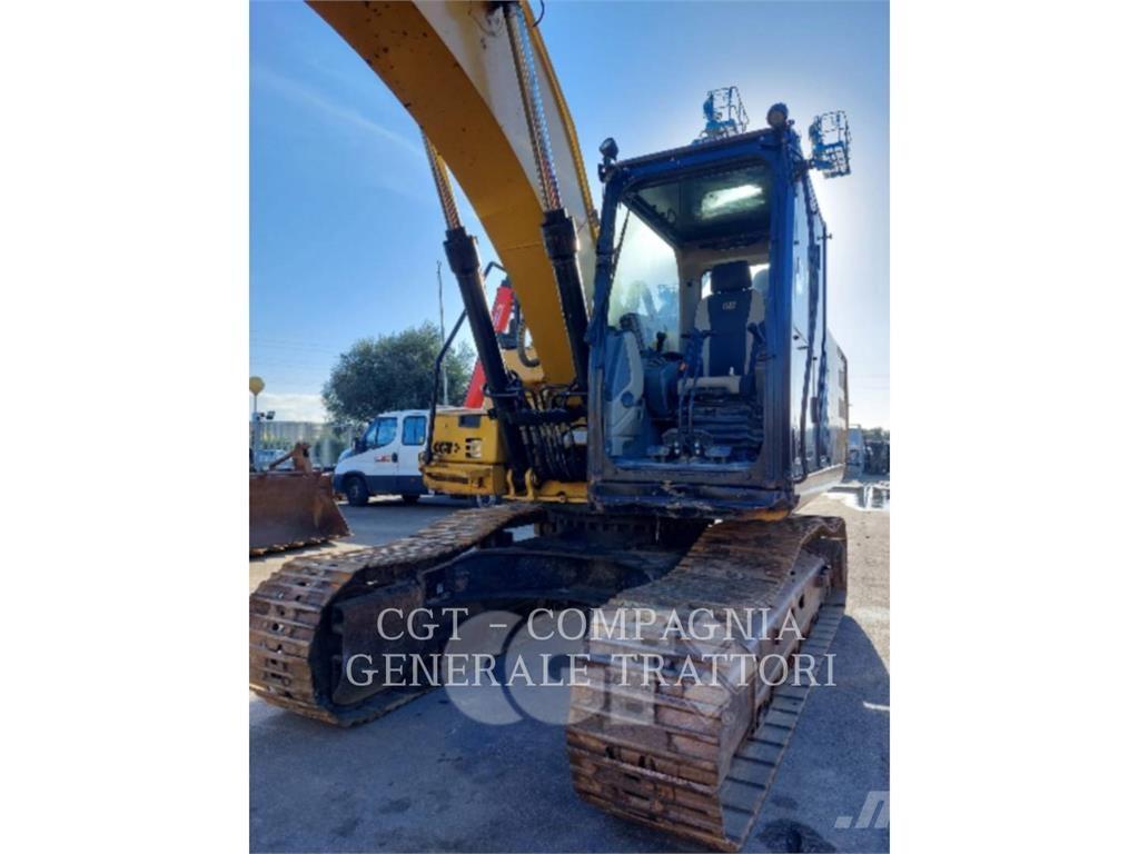 CAT 323F SA Telakaivukoneet