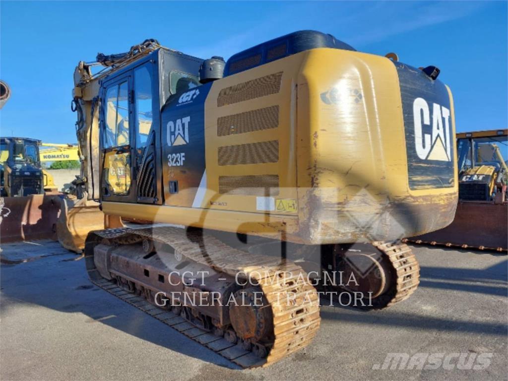CAT 323F SA Telakaivukoneet