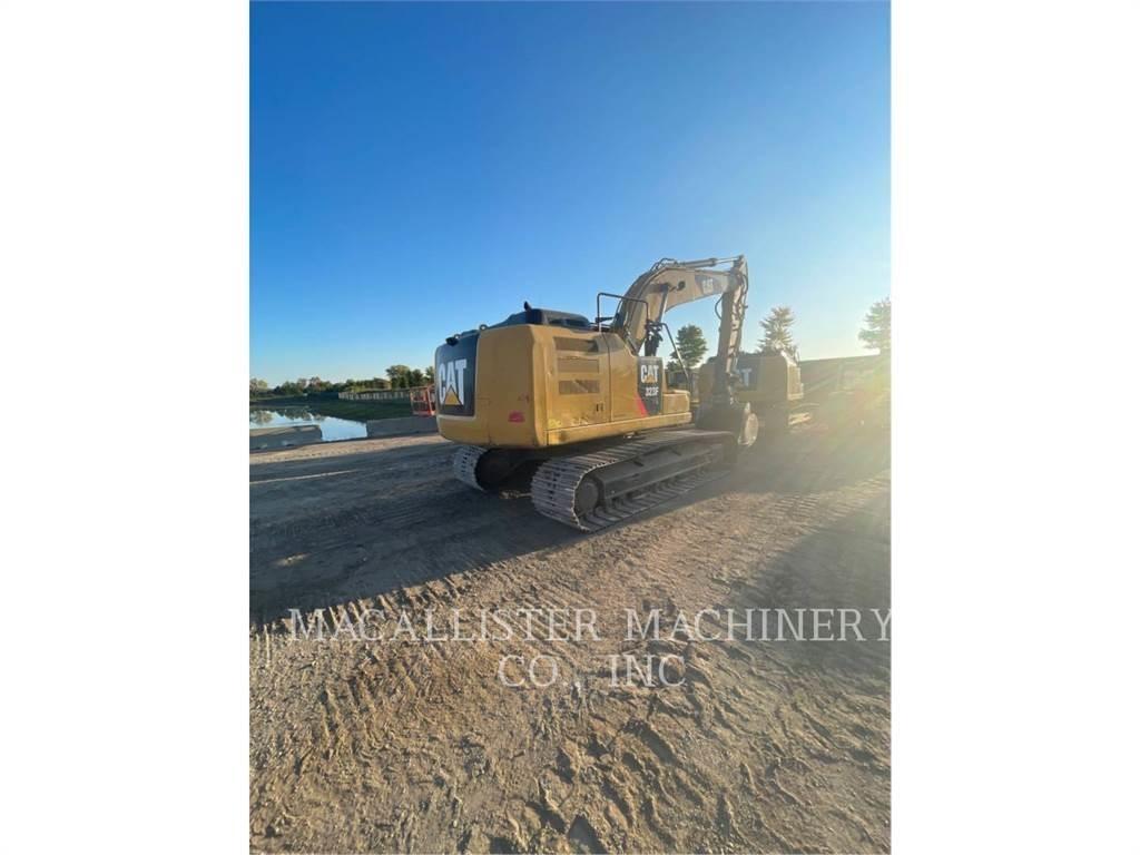 CAT 323FL Telakaivukoneet