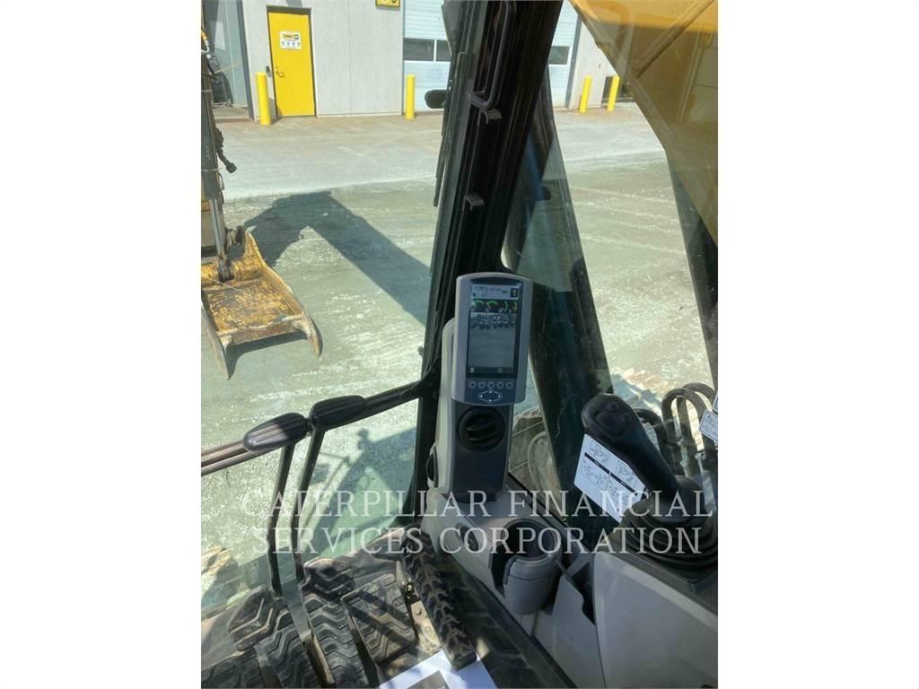 CAT 323FL Telakaivukoneet