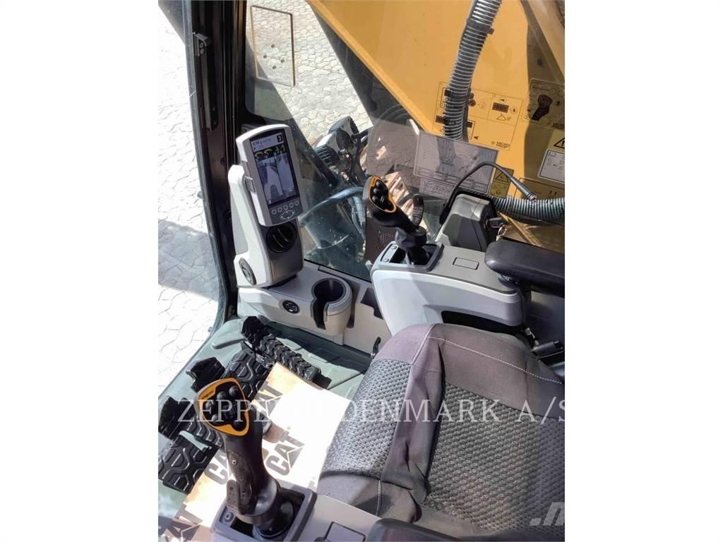 CAT 323FL Telakaivukoneet