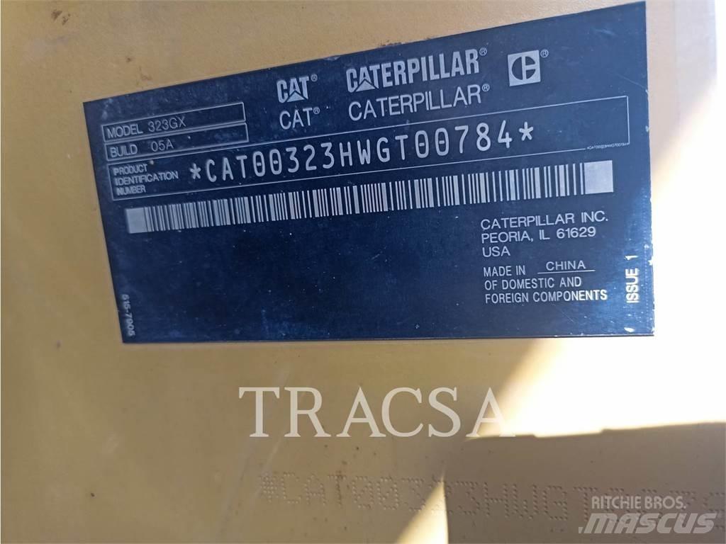 CAT 323GX Telakaivukoneet