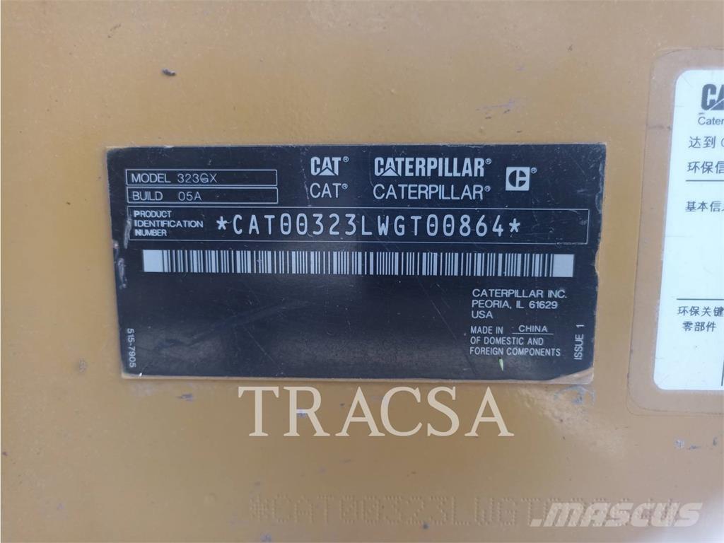 CAT 323GX Telakaivukoneet