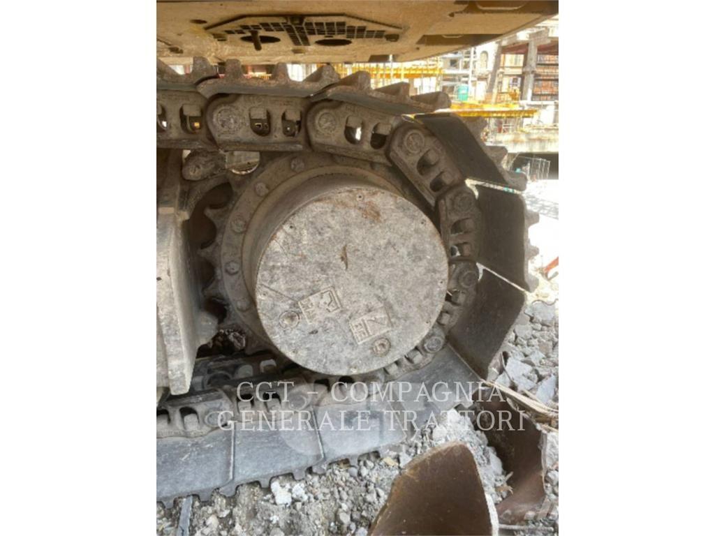 CAT 323LN Telakaivukoneet