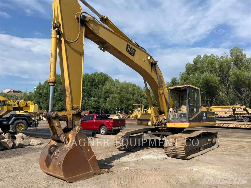 CAT 325 Telakaivukoneet