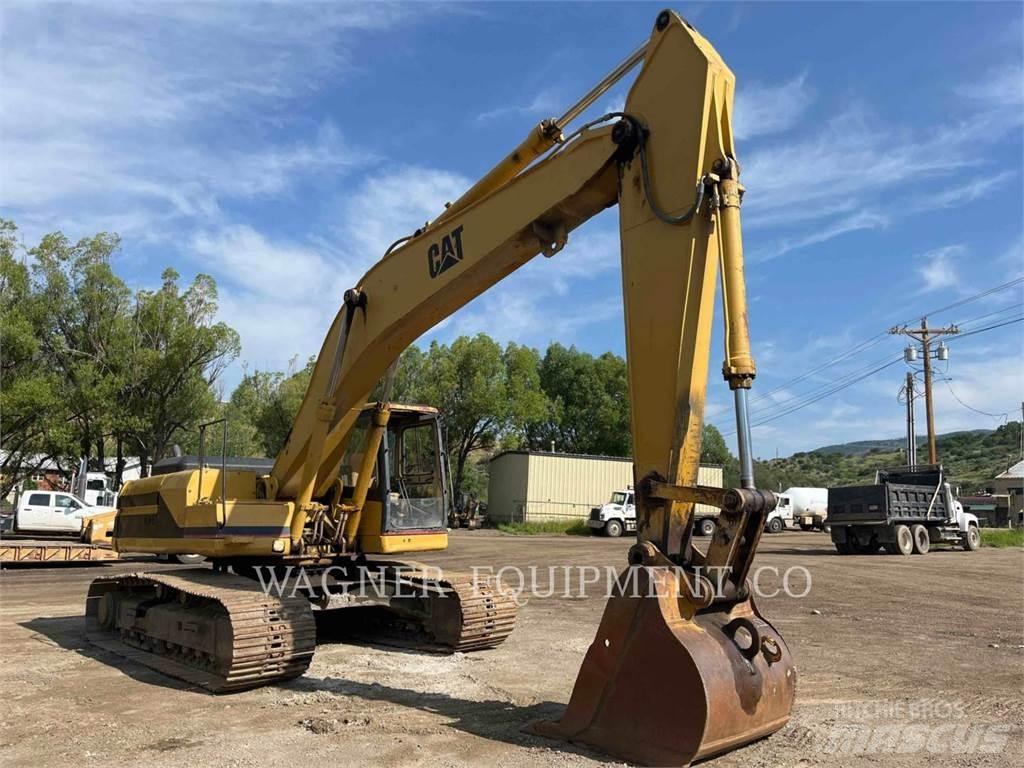 CAT 325 Telakaivukoneet